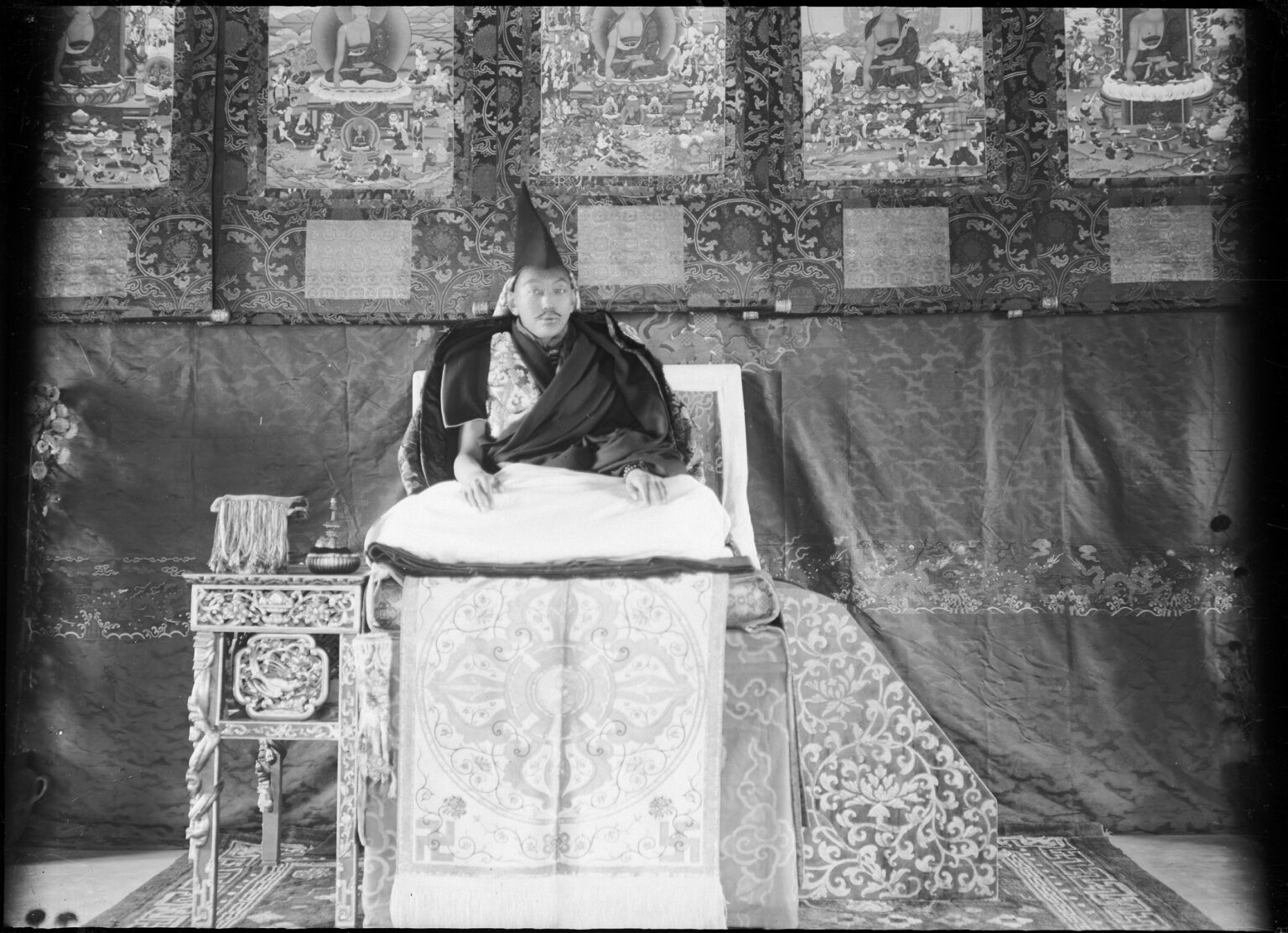 Bhutanese Men’s Garment (Gho) | Project Himalayan Art