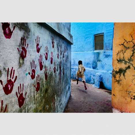 New York: Steve McCurry opens up a chapter on India in his new show