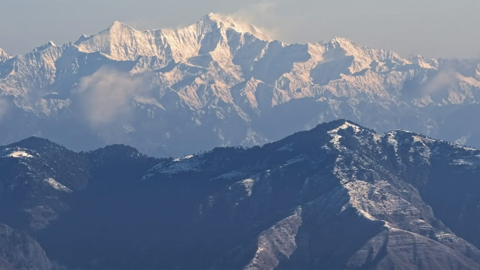 Image of the Himalayan mountains